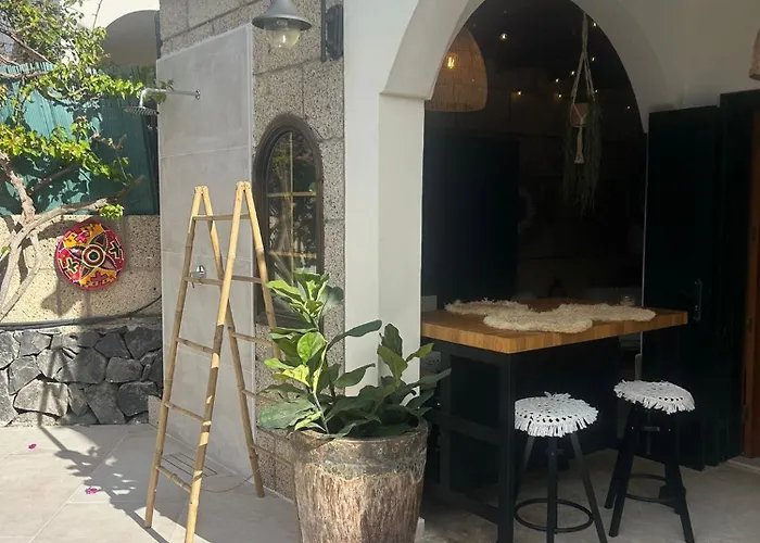 Oasis - Beautiful House With Private Pool