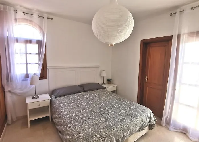 Oasis - Beautiful House With Private Pool *