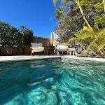 펜션 Oasis - Beautiful House With Private Pool Chayofa
