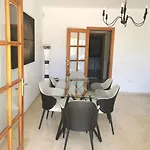 Oasis - Beautiful House With Private Pool *