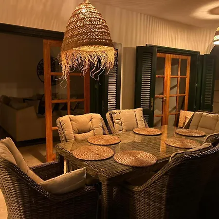 펜션 Oasis - Beautiful House With Private Pool