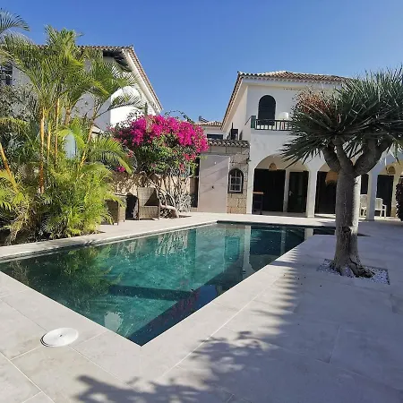 Oasis - Beautiful House With Private Pool Vakantiehuis Chayofa
