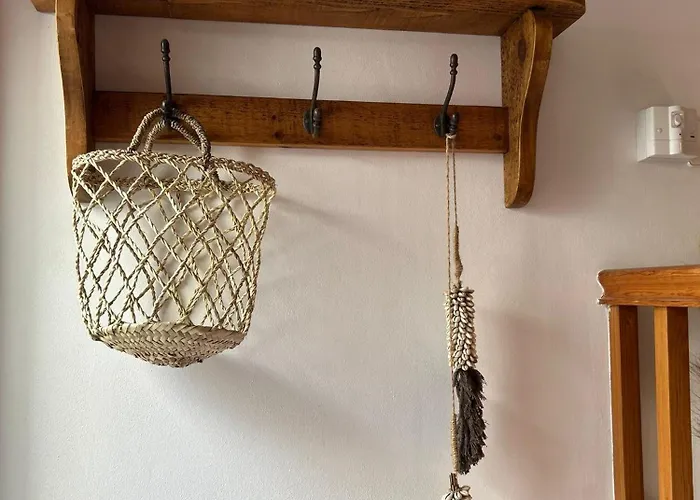 Oasis - Beautiful House With Private Pool Tatil Evi *