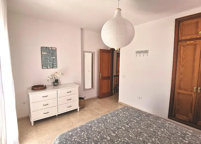 Oasis - Beautiful House With Private Pool 別荘 *