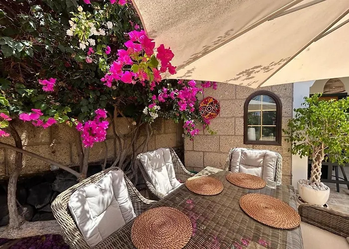 Oasis - Beautiful House With Private Pool 別荘 *